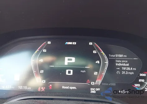 2021 BMW M8 Gran Coupe z USA, uszkodzony, nr VIN WBSGV0C0XMCF94348